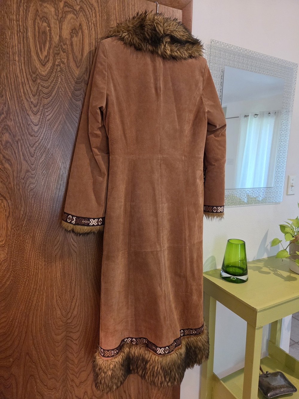 Rare Vintage Gem - Gallery Suede Penny Lane Coat with Faux Fur Trim - Picture 4 of 7